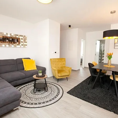 Luxury Eva Apartament *