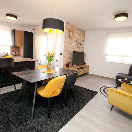 Apartament Luxury Eva *