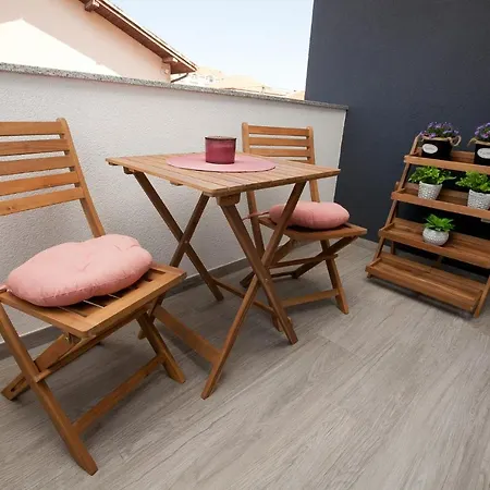 Luxury Eva Lägenhet